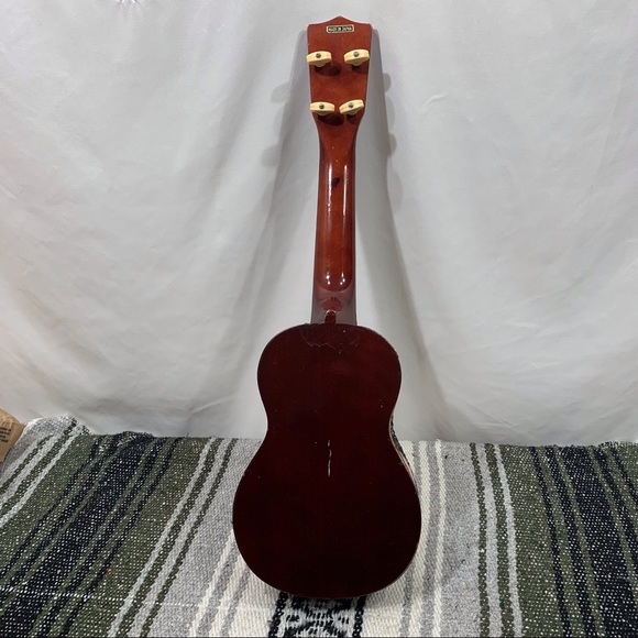 Man Cave Ukulele Wall Art - Picture 8 of 14